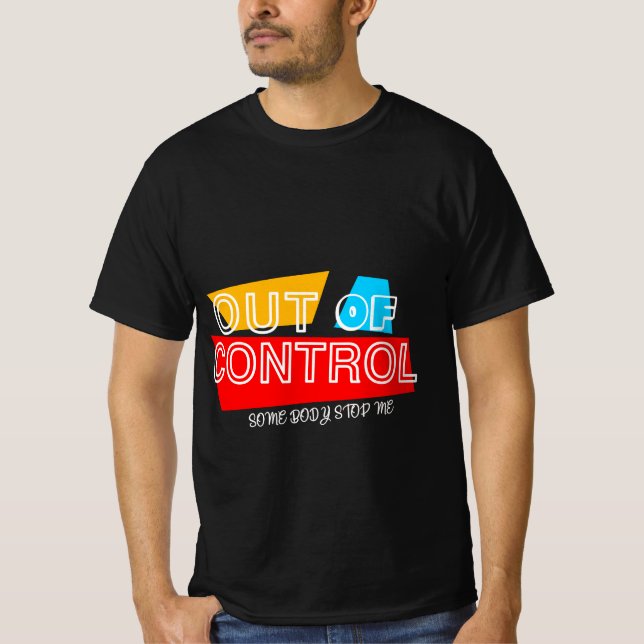 Utan Kontroll – Djärv Typografi Statement Design T Shirt (Framsida)
