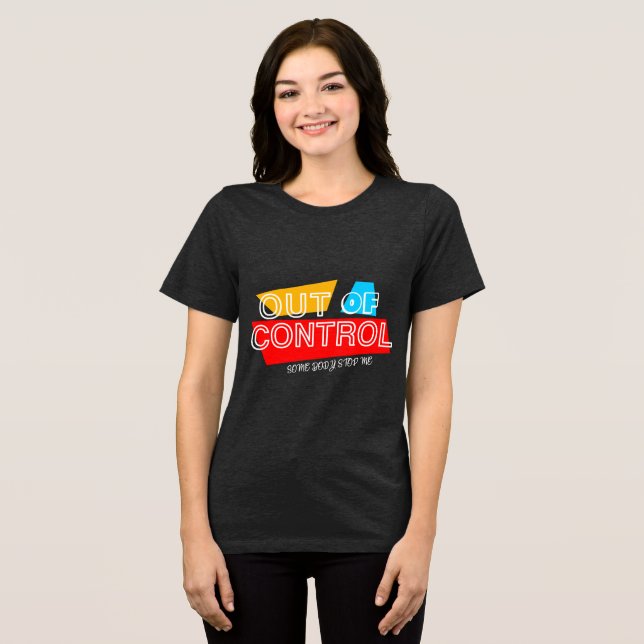 Utan Kontroll – Djärv Typografi Statement Design T Shirt (Framsida Full)