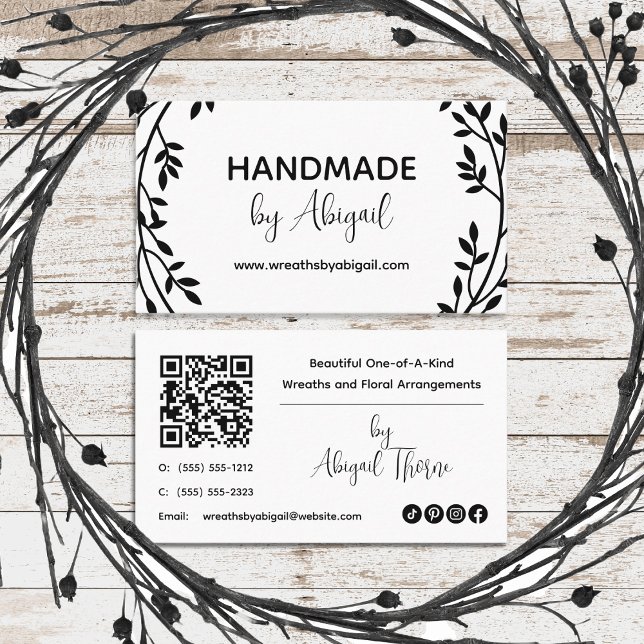 Utandningsventiler handgjorda | Affärskort för han Visitkort (Black and White Wreath Vines "Handmade" Handcrafted Business QR Code Business Card)