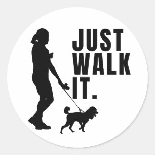 Utanför Hund Walk Woman Walking Hund på utslag Runt Klistermärke