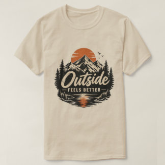 Utanför känns det bättre Mountain Nature Adventure T Shirt