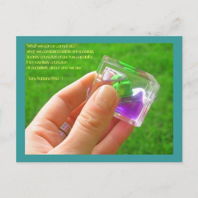 Utanför lådan vykort (Framsida)