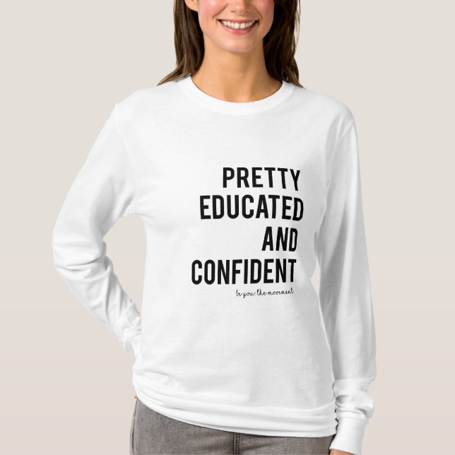 UTBILDAD OCH SÄKER LÅNGÄRMAD FÖR SÖT TEE SHIRT (Framsida)