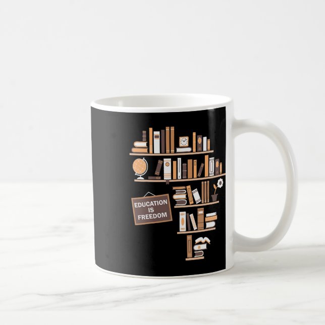 Utbildning är den afrikanska amerikanska frihetshi kaffemugg (Höger)