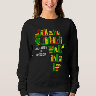 Utbildning är den svarta historien i Bok T Shirt