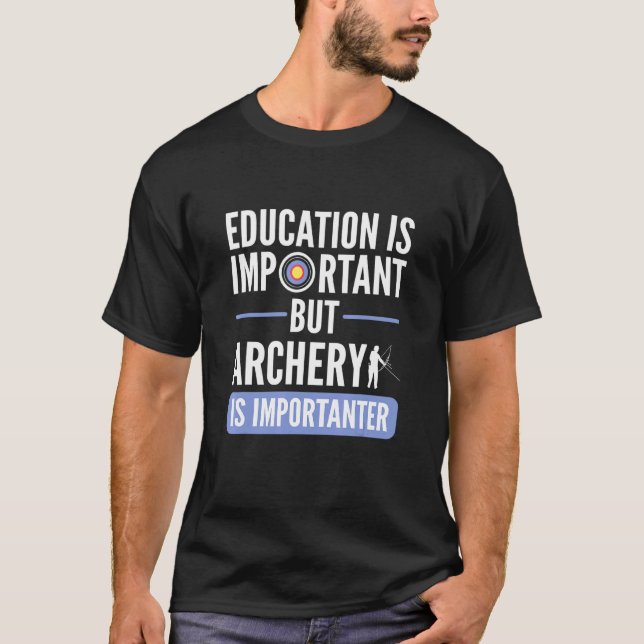 Utbildning är viktigt, men arkitekturen är viktig t shirt (Framsida)