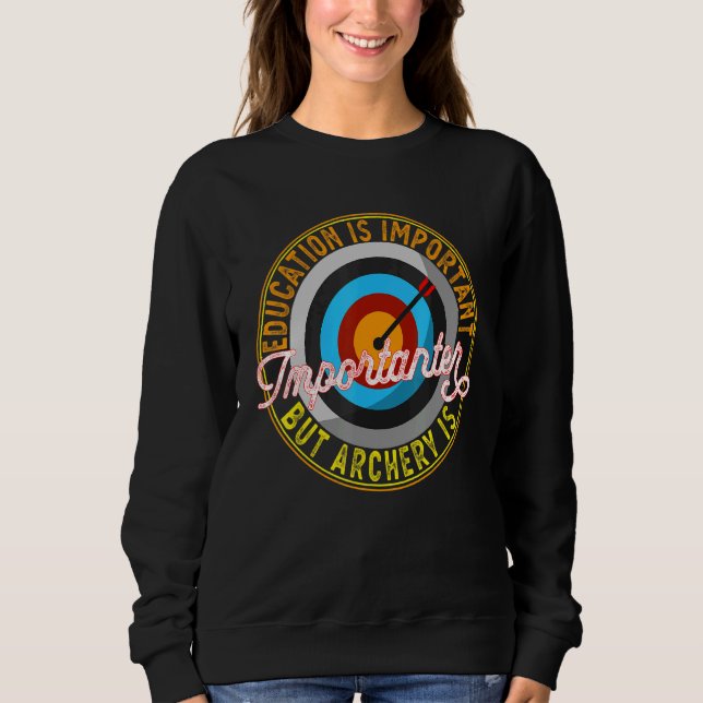 Utbildning är viktigt, men arkitekturen är viktig t shirt (Framsida)