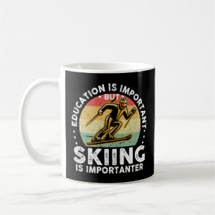 Utbildning är viktigt, men att hoppa över är vikti kaffemugg