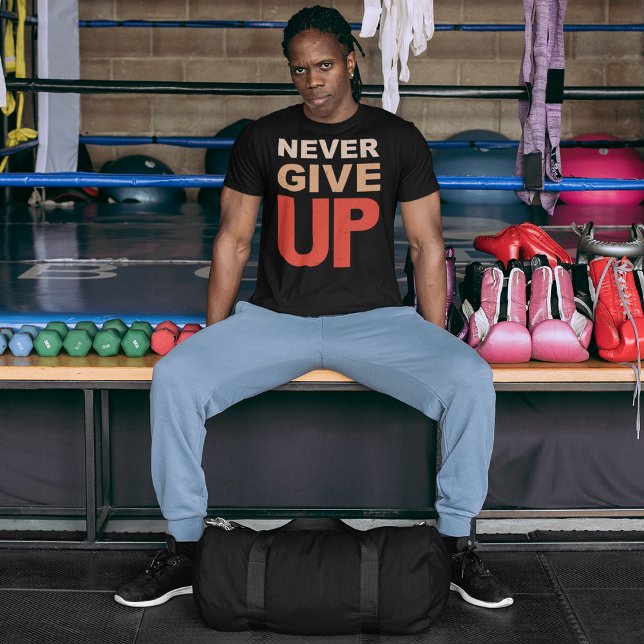 Utbildningsmotivation T Shirt (Skapare uppladdad)