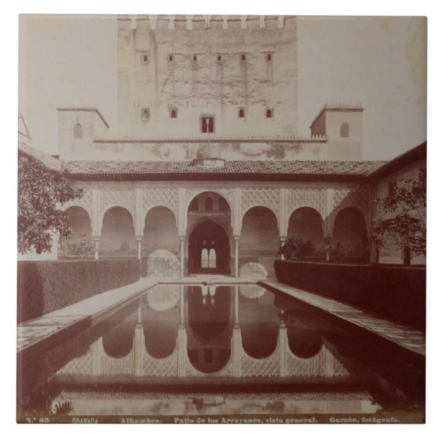 Uteplats de los Arrayanes, Alhambra, c.1875-80 Kakelplatta (Framsidan)
