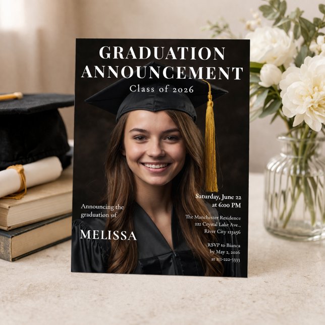 Utexamens kungörelse Foto inbjudan (Modern graduation announcement photo card with clean magazine style editable design)