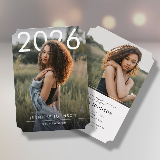 Utexamensinbjudan med 2 bilder inbjudningar (Skapare uppladdad)