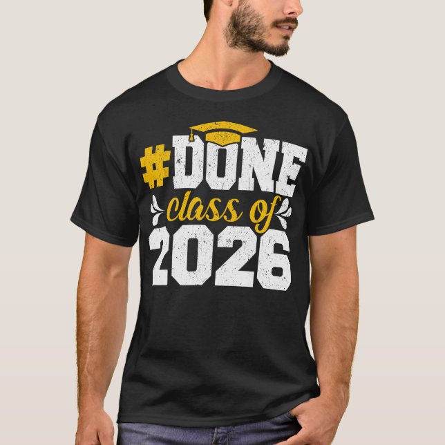 UTFÄRDAT 2026 års ledande befattning i Studenten 2 T Shirt (Framsida)