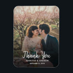 Utforma ditt eget foto Tack Bröllop Magnet<br><div class="desc">Utforma ditt eget foto Tack för Bröllop-kortet. Elegant fotomagnet,  tack till gästerna i bröllop. Du kan lägga till ett eget foto,  lägga till egen text och namn.</div>