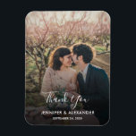 Utforma ditt eget foto Tack Bröllop Magnet<br><div class="desc">Utforma ditt eget foto Tack för Bröllop-kortet. Elegant fotomagnet,  tack till gästerna i bröllop. Du kan lägga till ett eget foto,  lägga till egen text och namn.</div>
