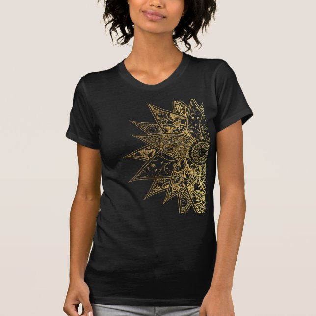 Utformning av Cute trendig henna hand plockade Tee Shirt (Framsida)