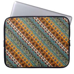Utformning av färgat etnisk aztec mönster laptop fodral