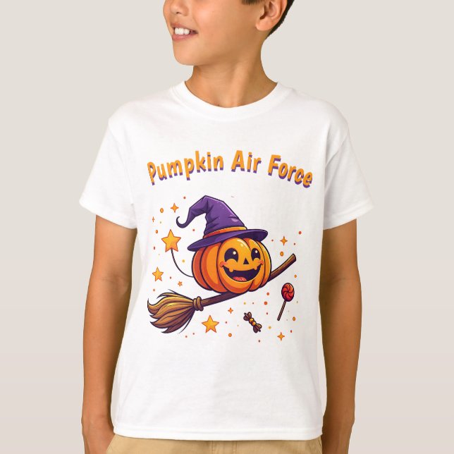 Utformning av kute-halloween-pumpbroom t shirt (Framsida)