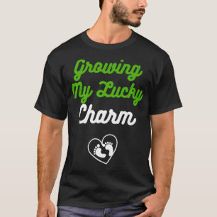 Utformning av min luckiga charm Baby för Gravid  T Shirt