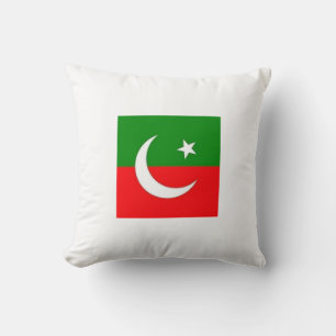 Utformning av PTI-logotyp på polyesterkuddar övers Kudde