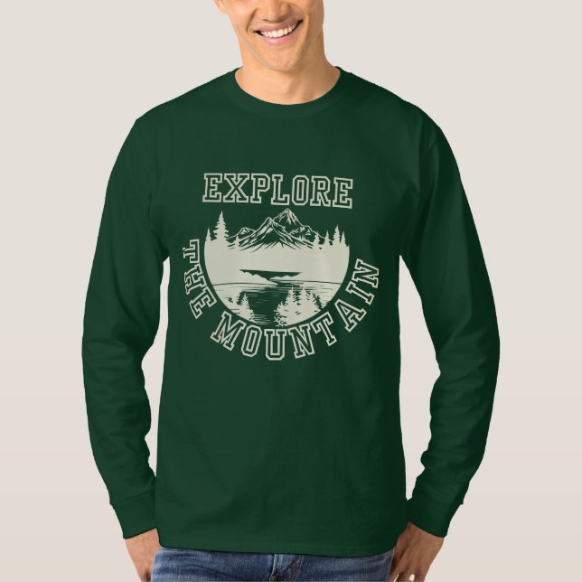 Utforska Bergsdesign för Utomhusäventyr  T Shirt (Framsida)