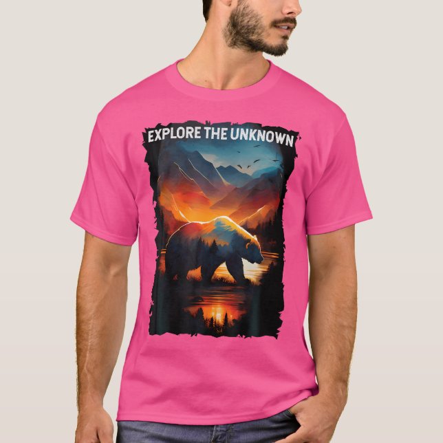 Utforska de okända stenstötande bergen t shirt (Framsida)