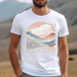 Utforska landskapsgrafik för resor i Äventyr T Shirt<br><div class="desc">En grafisk t-shirt för resor och äventyr-entusiaster. Den här skjortan lyder "utforska" med en asiatisk bild av bergslandskapet.</div>