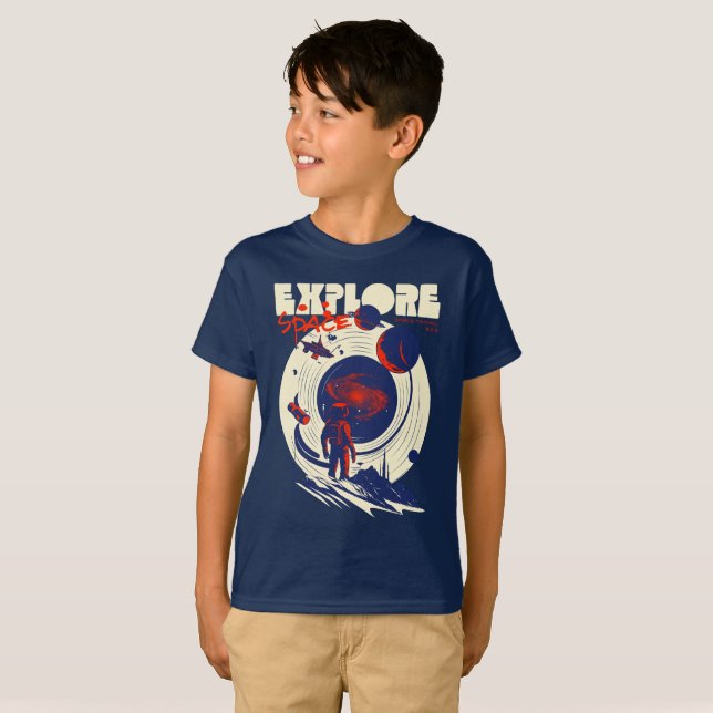Utforska rymden - Kosmisk astronaut T Shirt (Hel framsida)