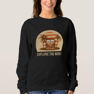 Utforska världen t shirt