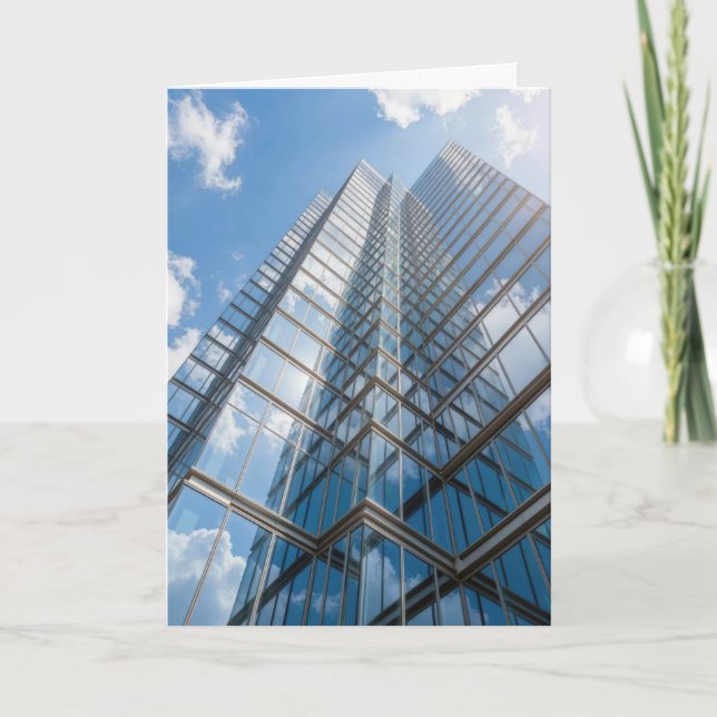Uthöjd skyskrapa med molnreflektion kort (Framsida)