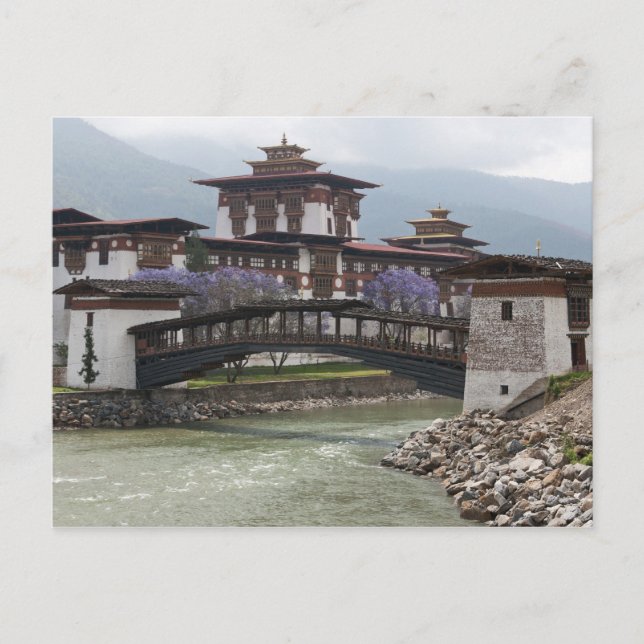 Utkragad bro nära Punakha Dzong palatset Vykort (Framsida)