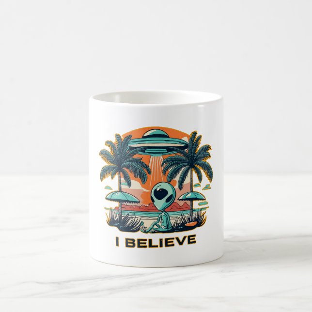 utlänning med UFO JAG TROR Kaffemugg (Center)