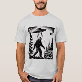 Utlänningsmöte med Bigfoot T Shirt
