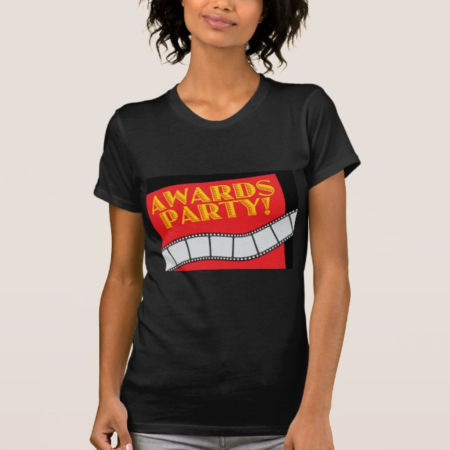 UTMÄRKELSEPARTY TEE (Framsida)