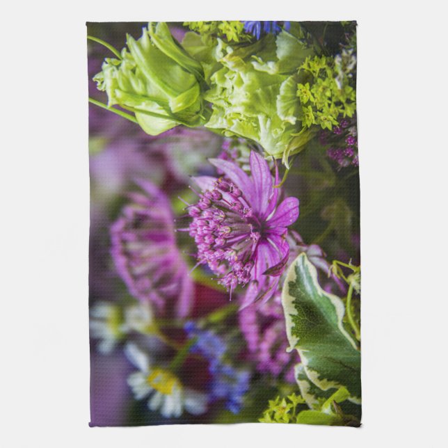 Utmärkt magi med blommar nummer 1 kökshandduk (Vertikal)