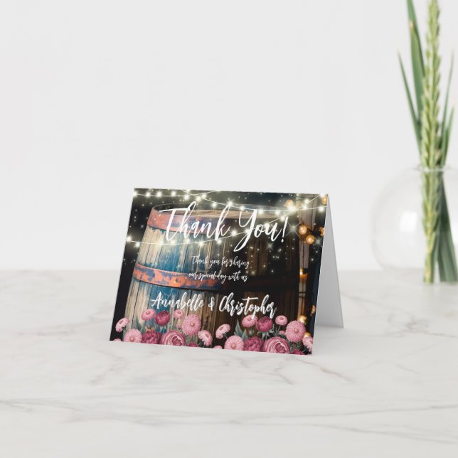 Utomhus Bröllopsdusch välkommen i whiskyfatsdekor. Tack Kort (Framsida)