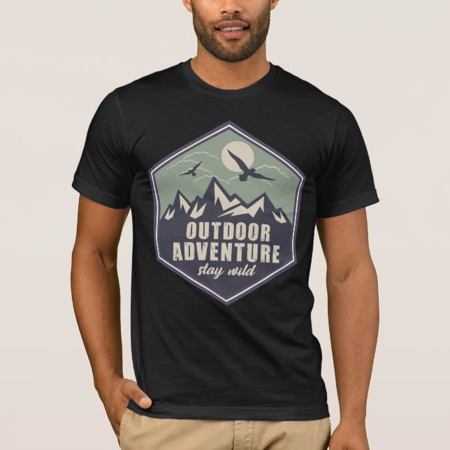 Utomhusäventyr Roliga Campingcitat  T Shirt (Framsida)