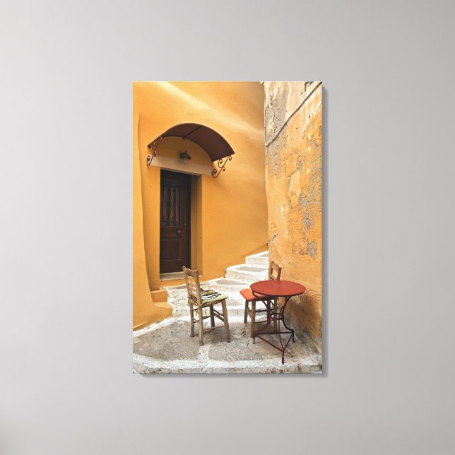 Utomhutsbordssättning, Chania, Kreta, Grekland Canvastryck (Framsida)
