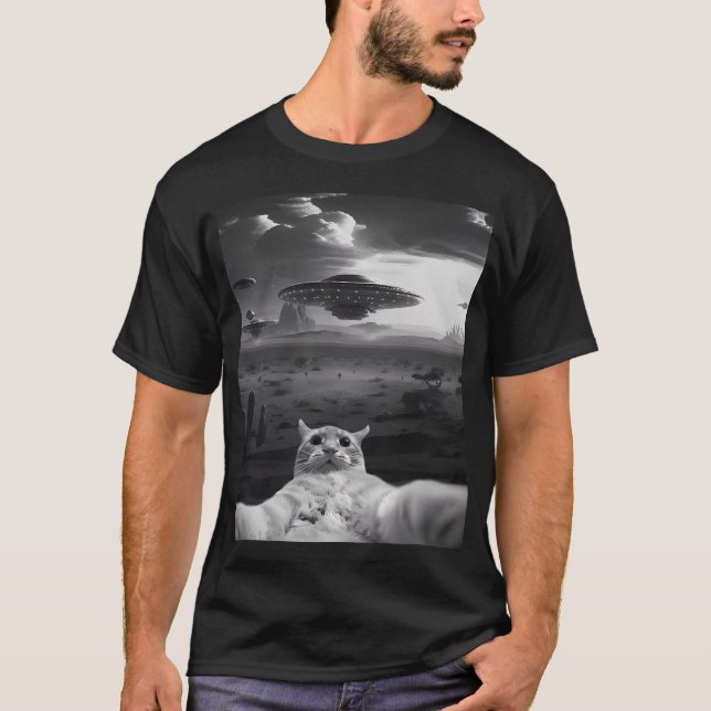 Utomjording Ufo Rolig Katt T Shirt (Framsida)