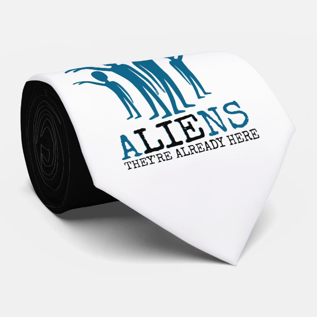 Utomjordingar, de är redan här slips (Rullad)