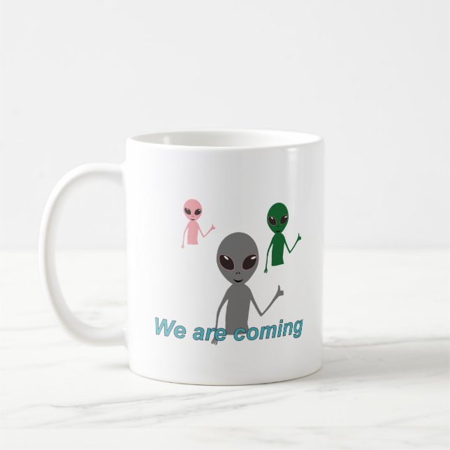 Utomjordingar som visar "liknande" gest kaffemugg (Vänster)
