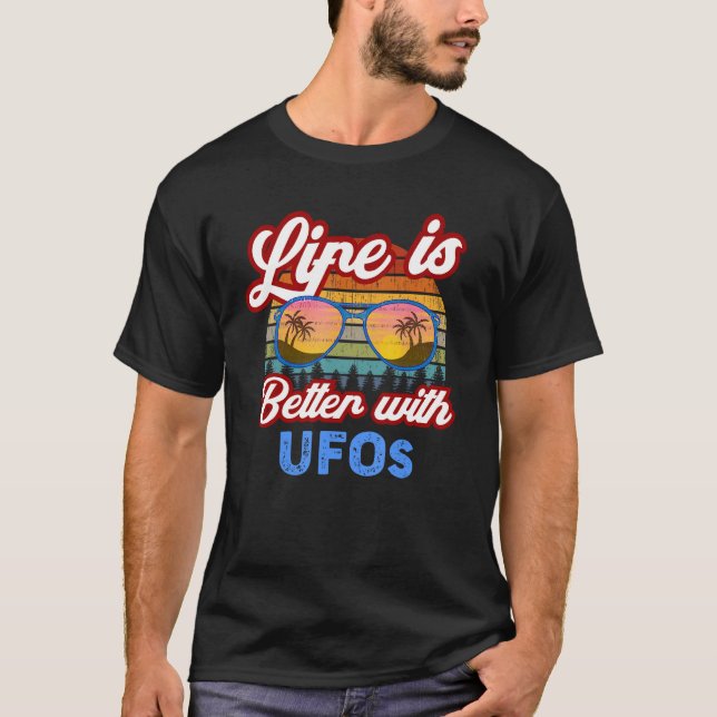 Utomjordinge   Med UFO:er  Sommar Citat T Shirt (Framsida)