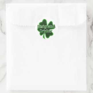 Utpekad drinkare St. Patrick's Day Runt Klistermärke