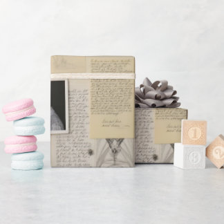 Utredningsnämnd med fotografier och anteckningar presentpapper