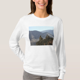 utrustning för soldatspringakommunikationer t shirt