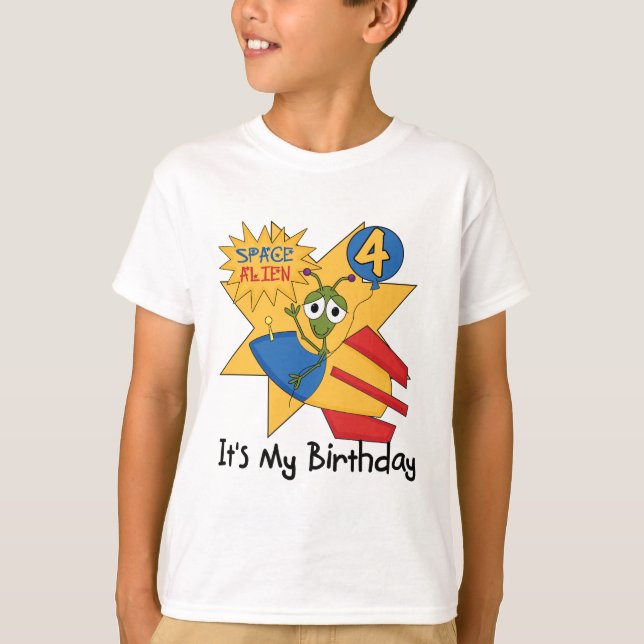 Utrymme Alien 4e födelsedagen T-shirts och present (Framsida)