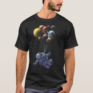 Utrymme. Resa Realistiskt. Utrymme. Planeter T Shirt
