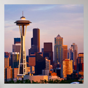 Utrymmenålen är ett torn på skymningen i Seattle Poster