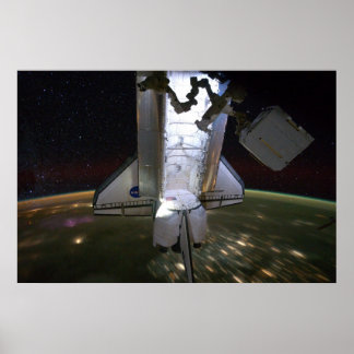 Utrymmesens ände dockad vid ISS (2011) Poster