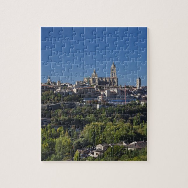 Utsikt över staden med Segovias katedral Pussel (Vertikal)
